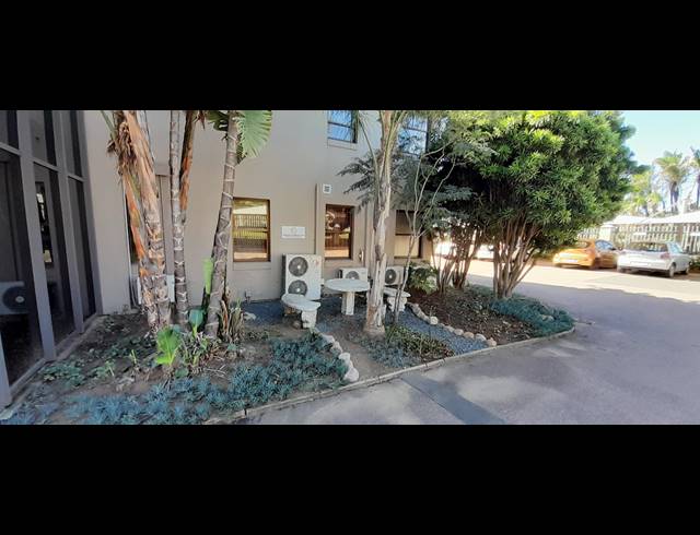 83M² OFFICE TO LET IN GLENASHLEY